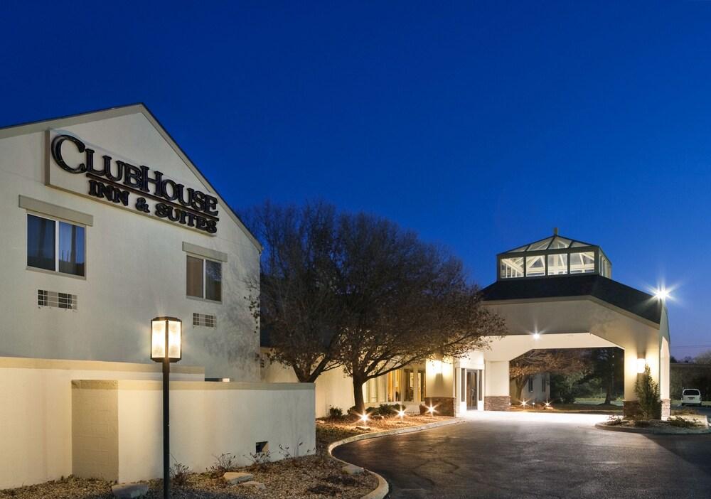 Endeavor Inn & Suites, Trademark Collection By Wyndham Topeka Eksteriør bilde
